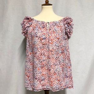 {Banana Republic} Ruffle sleeve blouse